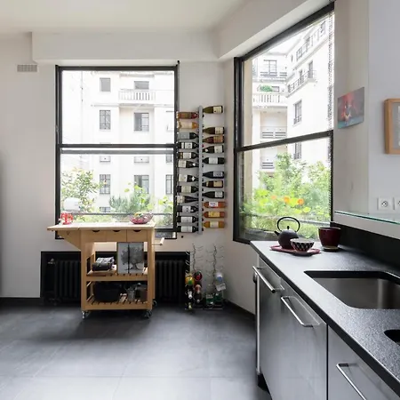 Rue Cognacq Jay By Onefinestay Parijs